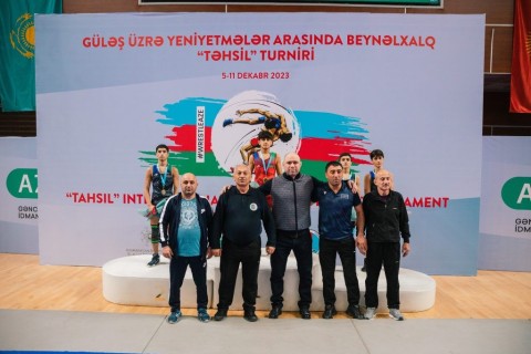 Azərbaycan güləşçiləri 4 çəkidə birinci yeri tutublar - FOTO