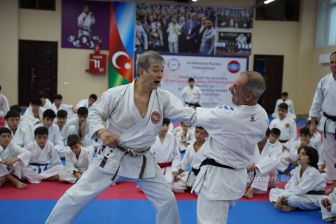Hitoshi Kasuya, 9th degree black belt, at a seminar in Baku - PHOTO