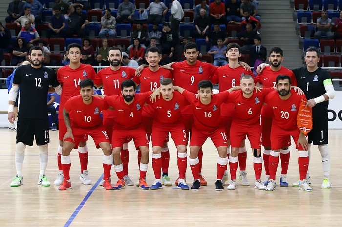 Millimiz Niderlandla matça 16 oyunçu ilə hazırlaşır - ADLAR