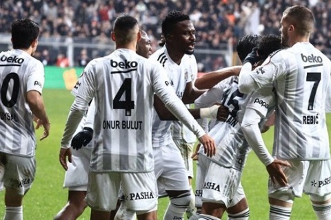 “Beşiktaş” 5 futbolçusunu heyətdən uzaqlaşdırıb