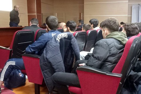 “Qarabağ”ın akademiya komandalarına danışılmış oyunlarla bağlı seminar keçirilib - FOTO