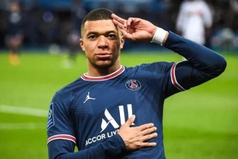 It is time to decide for Mbappe