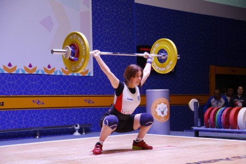 Azerbaijan Weightlifting Cup: Winners of 6 weight categories