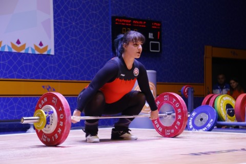 Azerbaijan Weightlifting Cup: Winners of 6 weight categories