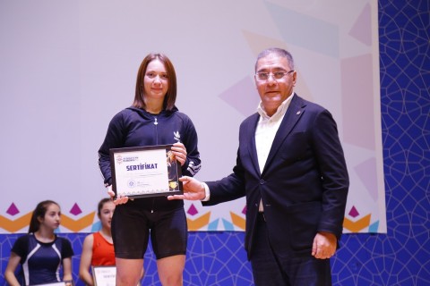 Ağırlıqqaldırma üzrə Azərbaycan Kubokunun açılış mərasimi keçirilib - FOTO