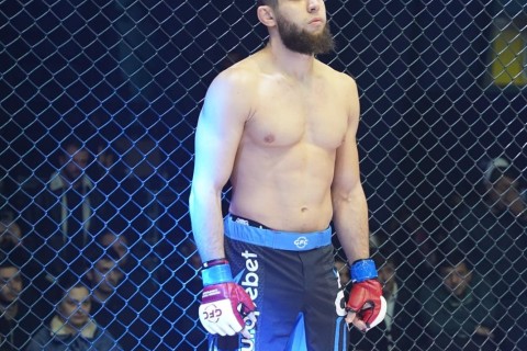 Rear naked choke from Azerbaijani MMA fighter - PHOTO