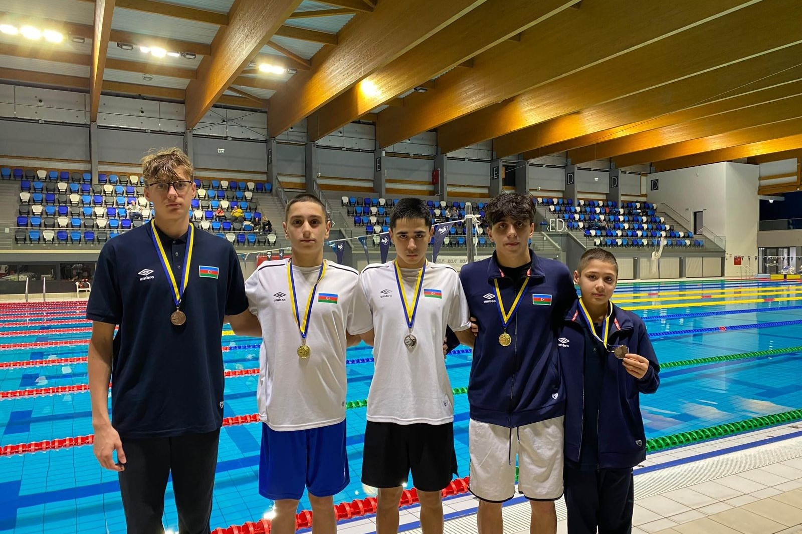 4 gold and 1 silver medals from the Azerbaijani swimmers in the international tournament - PHOTO