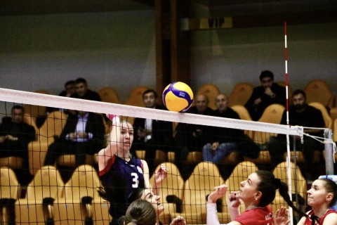 “Azərreyl” lider olub, “Murov Az Terminal” ilin son görüşünü qazanıb - YENİLƏNİB - FOTO