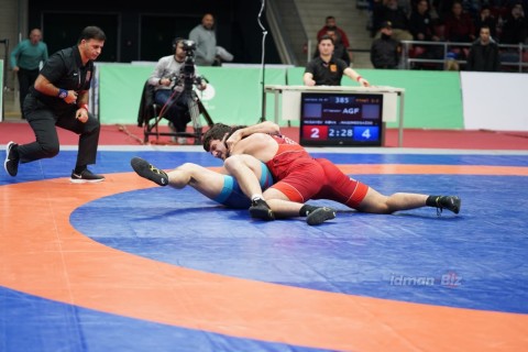Azərbaycan çempionatında daha 7 çəkidə qaliblər müəyyənləşib - YENİLƏNİB - FOTO