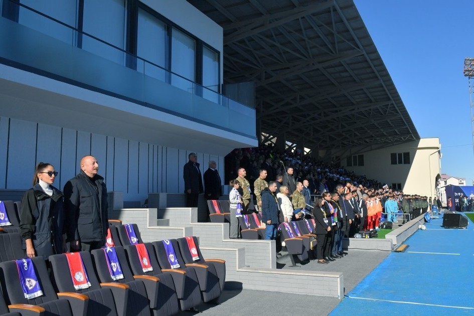 Prezident İlham Əliyev: “Qarabağ” - MOİK futbol matçının Xankəndidə keçirilməsinin çox böyük mənası var