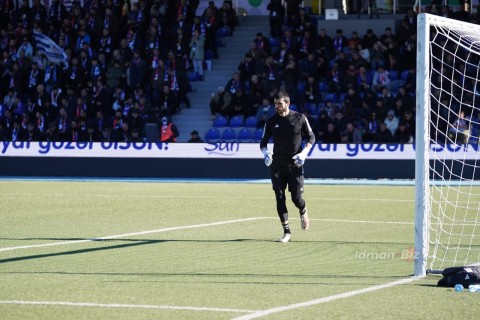 Xankəndi stadionunda Qurban Qurbanov qüruru - FOTO
