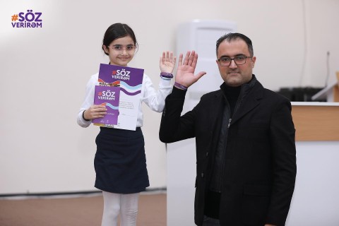 Judokas signed the "I Promise" certificate - PHOTO
