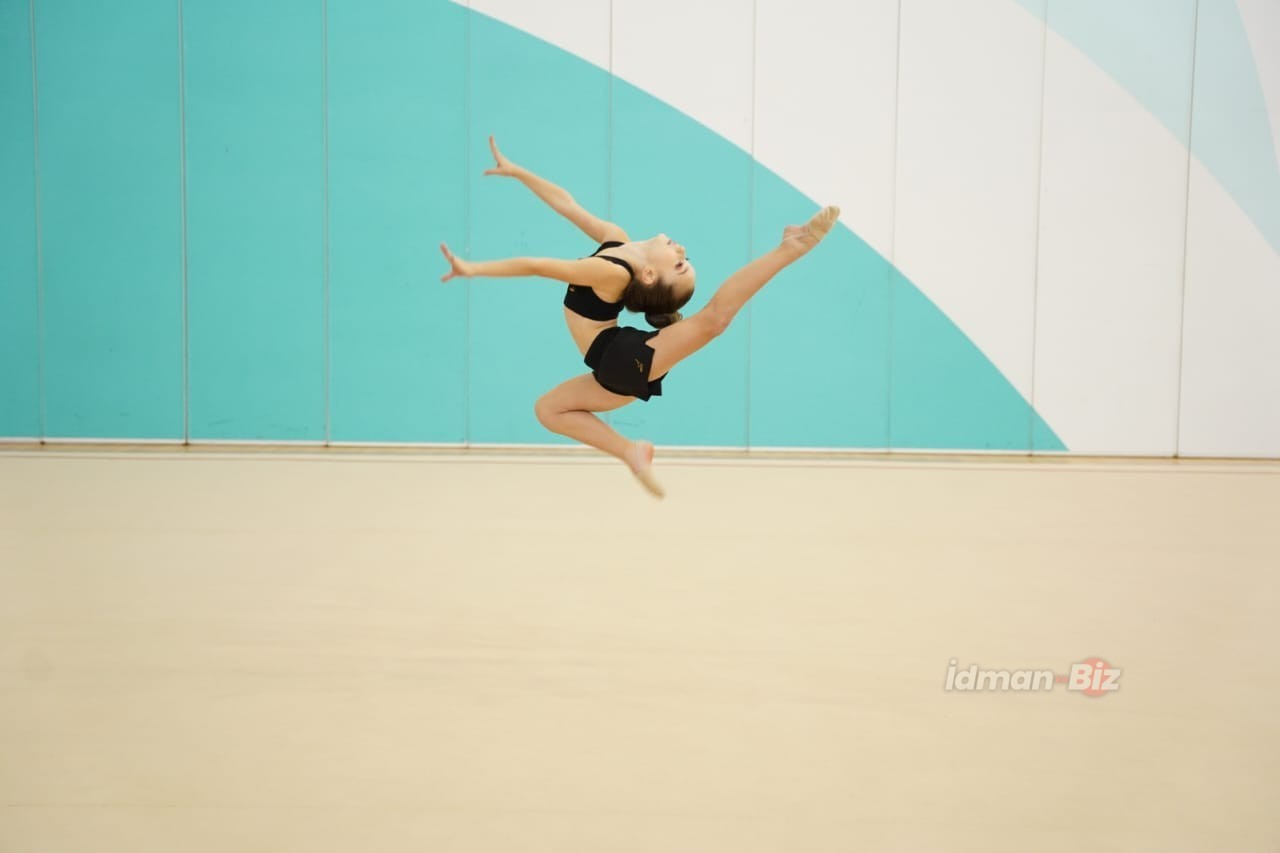 Abşeron və Ağdaş idmançıları Milli Gimnastika Arenasında hazırlığa başlayıb - FOTO