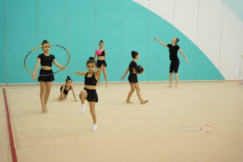 Abşeron və Ağdaş idmançıları Milli Gimnastika Arenasında hazırlığa başlayıb - FOTO