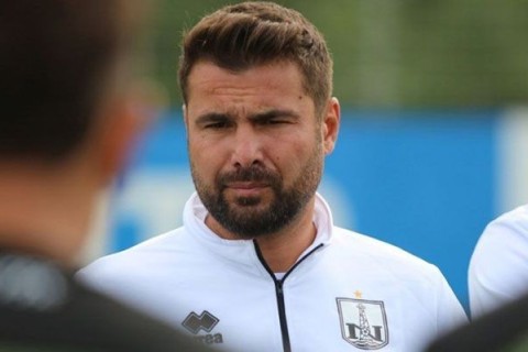 Initial offers for Adrian Mutu