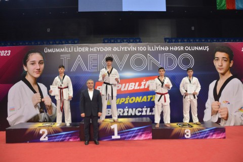 Taekvondo üzrə Azərbaycan çempionları müəyyənləşib - FOTO