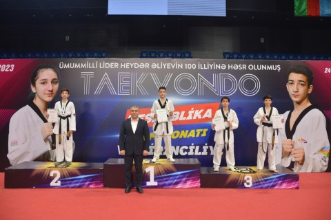 Taekvondo üzrə Azərbaycan çempionları müəyyənləşib - FOTO