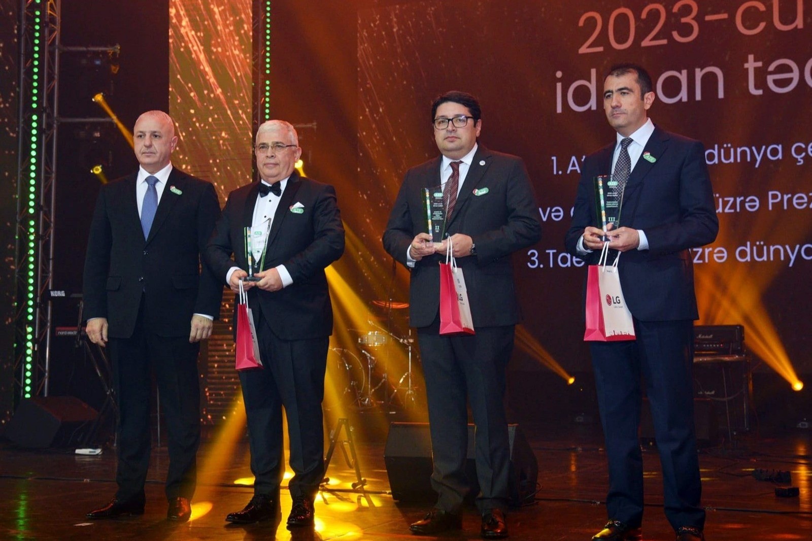 Хет-трик AKAF - ФОТО