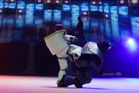 Milli Gimnastika Arenasında Yeni il şousu - FOTO