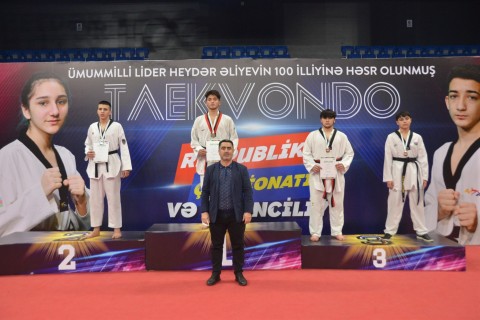 Ən güclü gənc taekvondoçular – ADLAR - FOTO