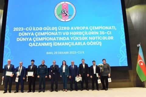 Güləşçilərimizin bu il qazandıqları medallarının sayı açıqlanıb - FOTO
