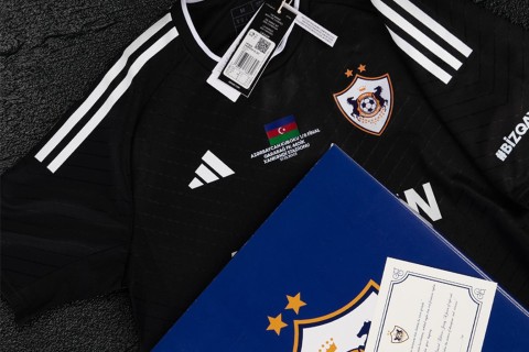Qarabag has put on sale privately made certified jerseys of the historic game - PHOTO