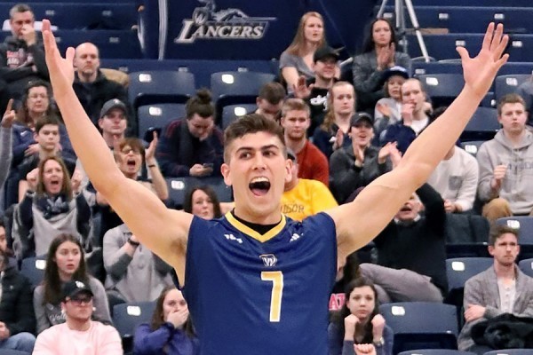 "Хары Бюльбюль" покинул еще один легионер