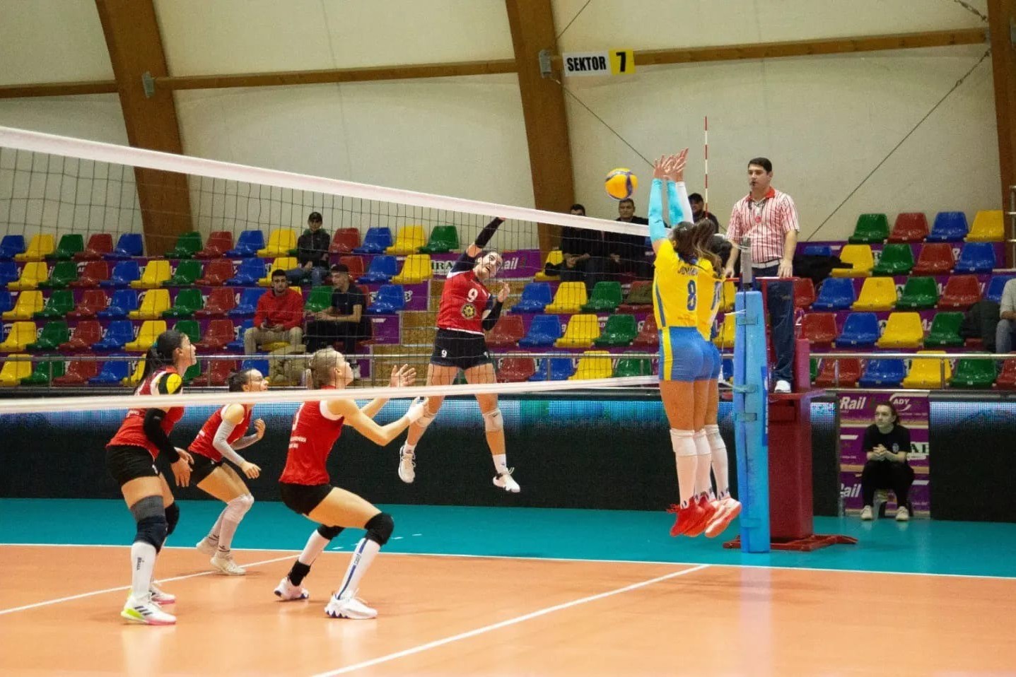 The time of the first games of the Azerbaijan Championship of the year has been confirmed