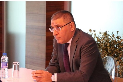 Federasiya prezidenti hakimlərlə görüşüb