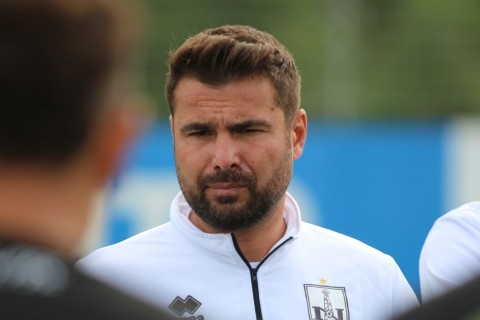 Adrian Mutu admitted that he came to Neftchi for money