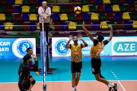 Легкая победа "Азеррейла"