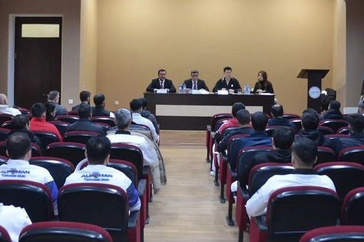 Oh Kwang Cheol is holding a seminar to the Azerbaijani taekwondo players - PHOTO