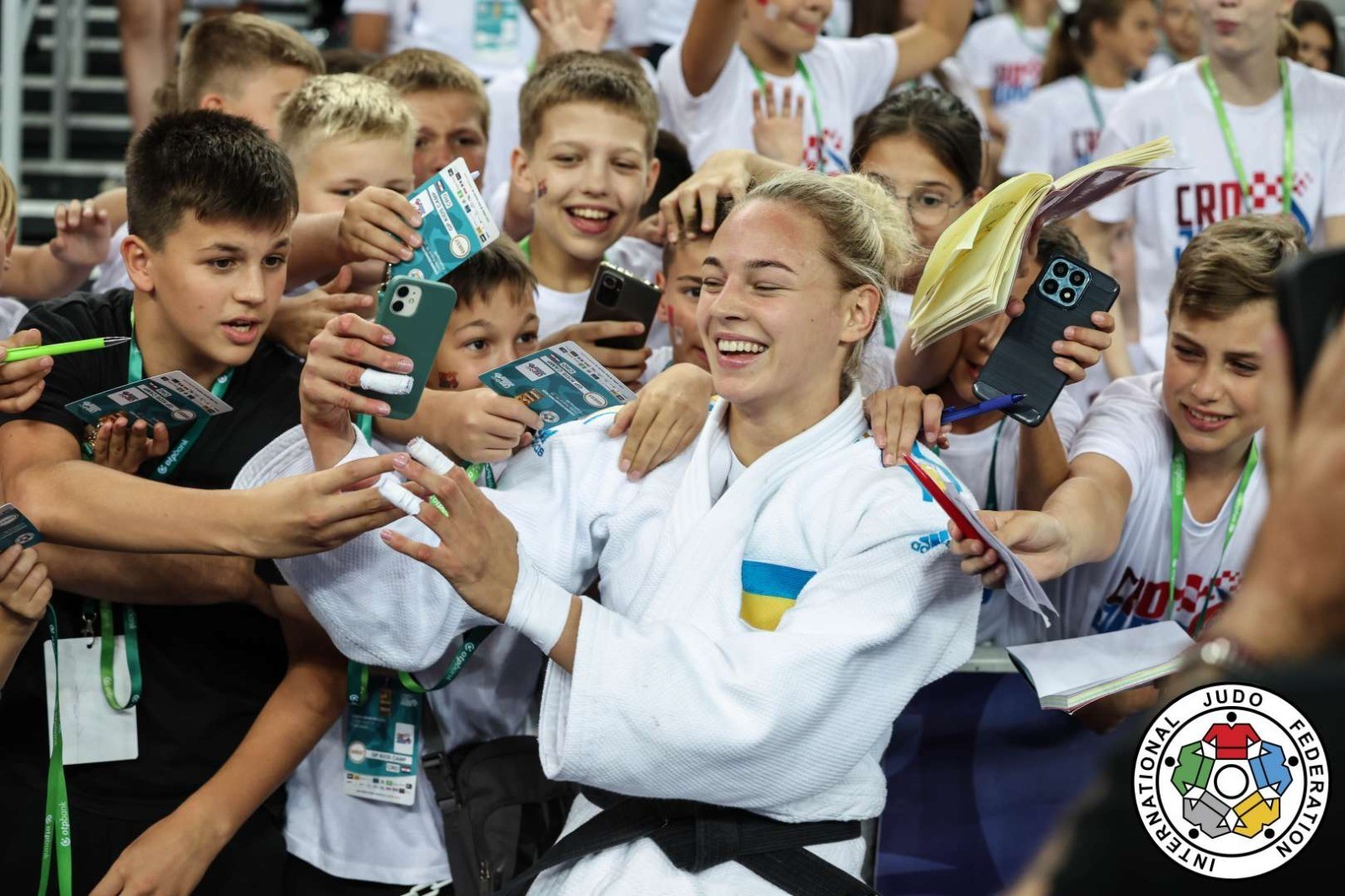Украина везет в Баку всех лидеров во главе с Дарьей Белодед