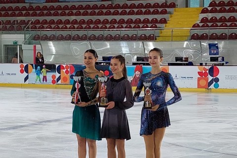 Azerbaijani figure skater qualified for the World Championship - PHOTO