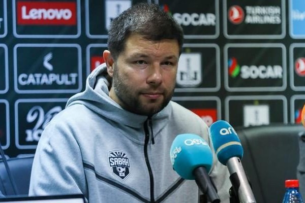 Мурад Мусаев: "Пусть дадут возможность сыграть 11 на 11"