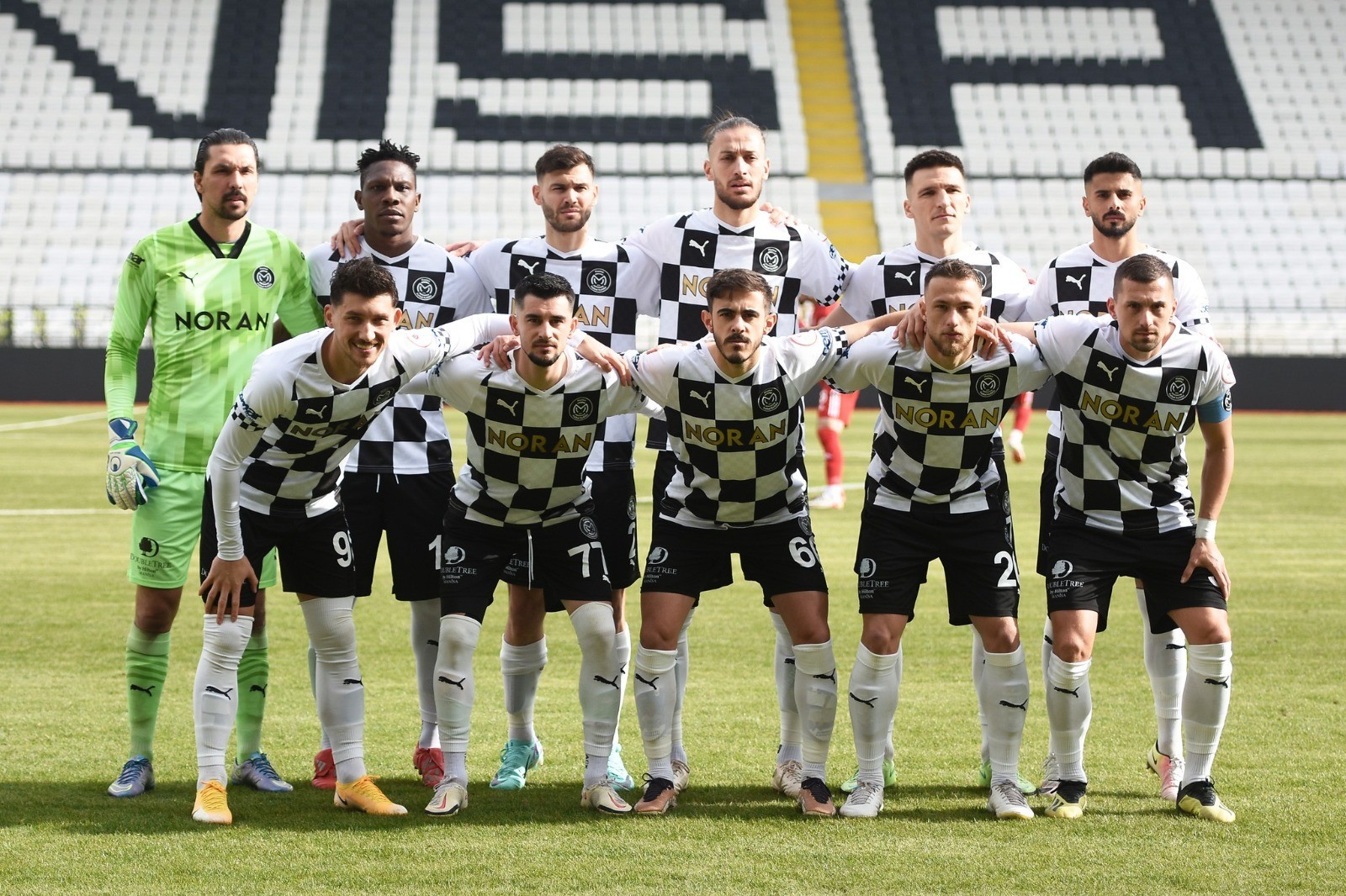Sertan Tashkyn get a red card and his team lost