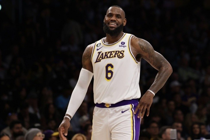 Леброн Джеймс вышел на чистое седьмое место в истории НБА по сыгранным матчам