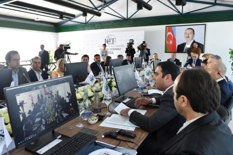 Bakıda beynəlxalq federasiyanın rəhbər vəzifələrinə seçkilər keçirilib - FOTO