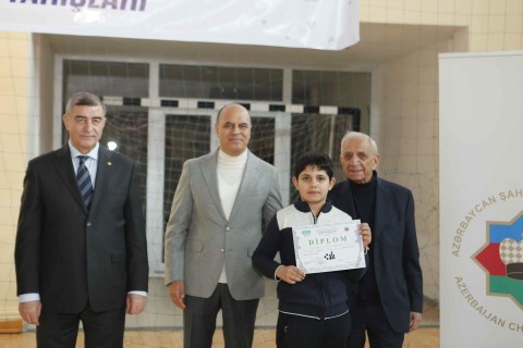 46 şahmatçı Azərbaycan çempionatına vəsiqə qazanıb - FOTO