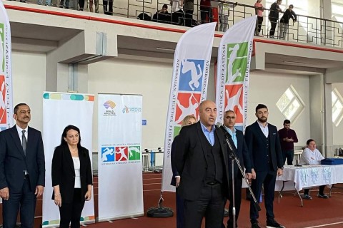 Yeniyetmələrin qış birinciliyi start götürüb - FOTO