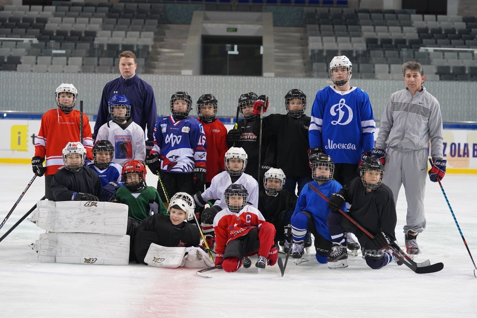 The recently established hockey team performed an open practice - PHOTO