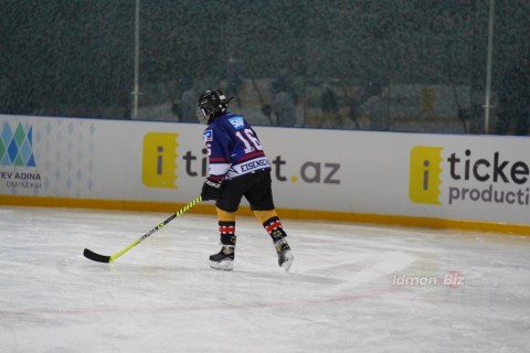 The recently established hockey team performed an open practice - PHOTO