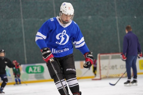 The recently established hockey team performed an open practice - PHOTO