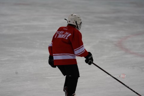 The recently established hockey team performed an open practice - PHOTO