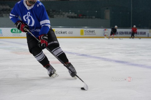 The recently established hockey team performed an open practice - PHOTO