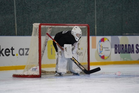 The recently established hockey team performed an open practice - PHOTO