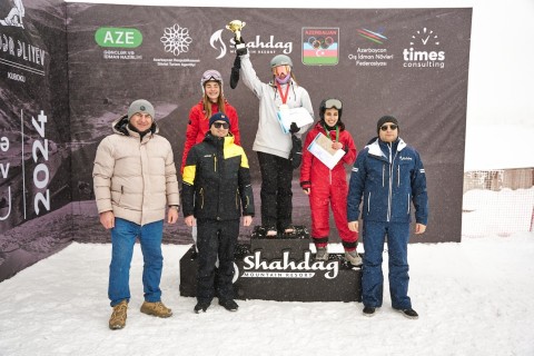 International snowboard tournament was held - PHOTO