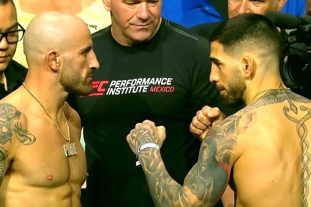 Топурия отобрал пояс у Волкановски, Уиттакер выиграл у Косты. Обзор карда UFC 298 - ВИДЕО - ФОТО