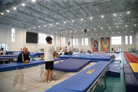 6 qat dünya çempionu Milli Gimnastika Arenasında ustad dərsi keçir - FOTO