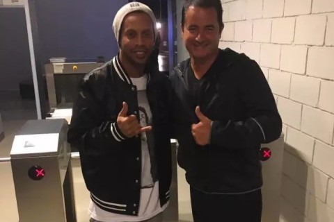 World-famous player coming to Survivor